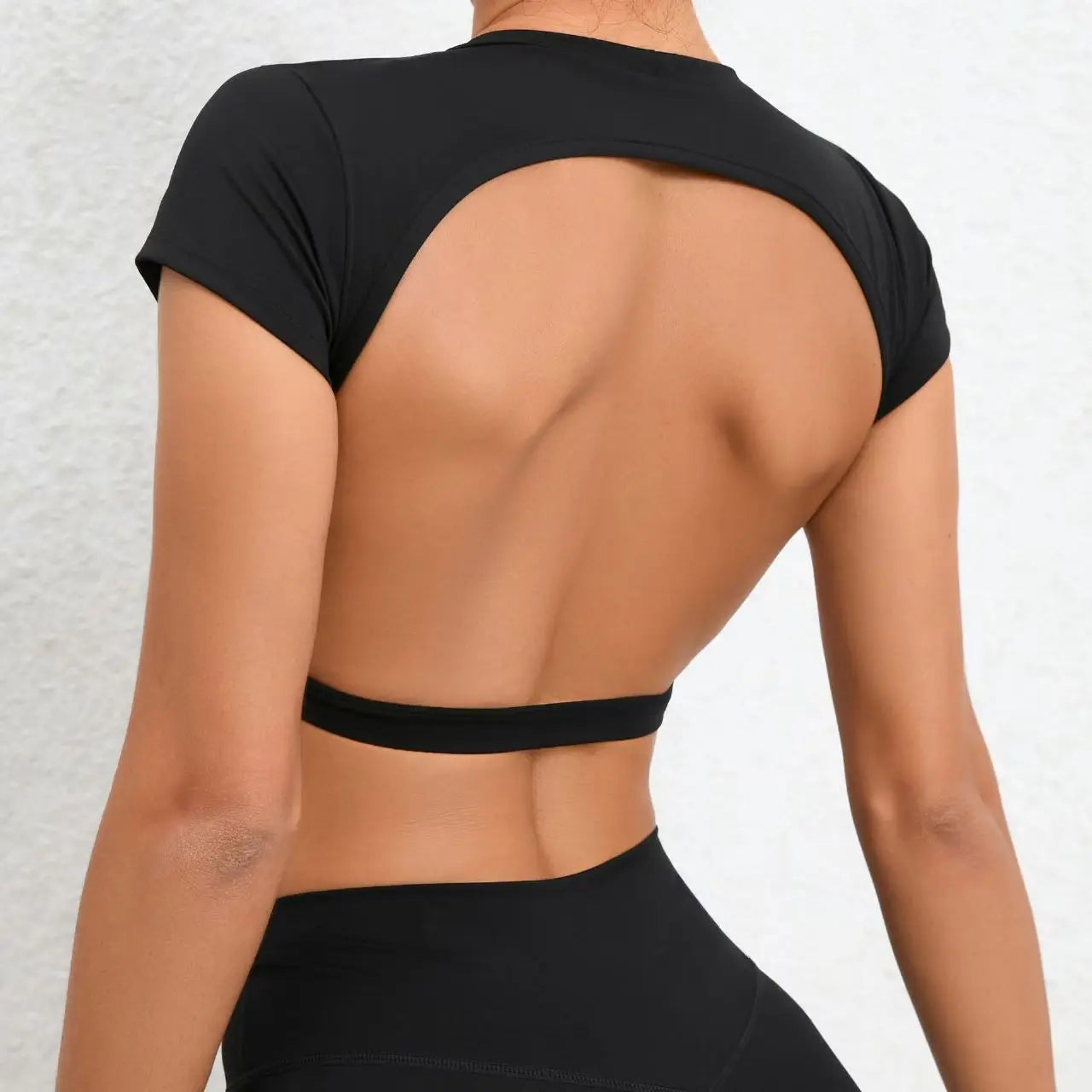 Cropped Ella Manga Longa Costas Abertas Fitness Premium