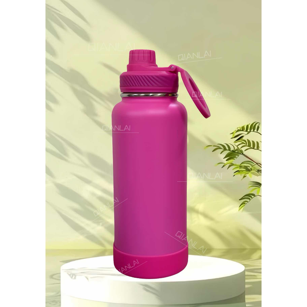 Garrafa Sport Térmica 950ml com Proteção em Silicone