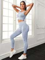Conjunto de Top Cropped e Legging