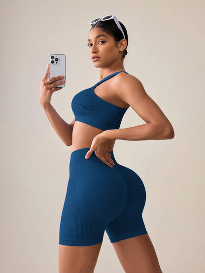 SHEIN Sport Studio Conjunto Feminino de Top Casual Sem Mangas com Ombro Oblíquo e Shorts em Cor Sólida, Conjunto de Mulheres para Exercícios