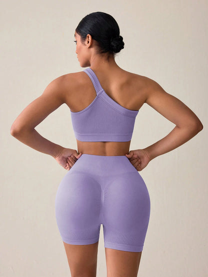 SHEIN Sport Studio Conjunto Feminino de Top Casual Sem Mangas com Ombro Oblíquo e Shorts em Cor Sólida, Conjunto de Mulheres para Exercícios