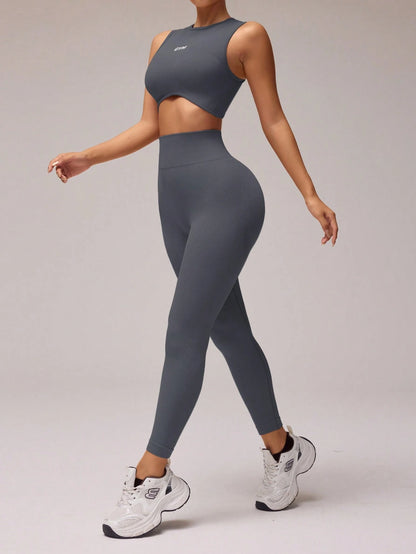 Conjunto de Top Cropped e Legging