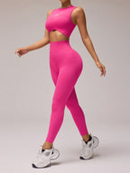 Conjunto de Top Cropped e Legging