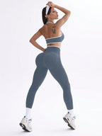  Conjunto de Ioga Feminino com Top Halter Sem Costas e Legging, Recorte em Contraste de Cor