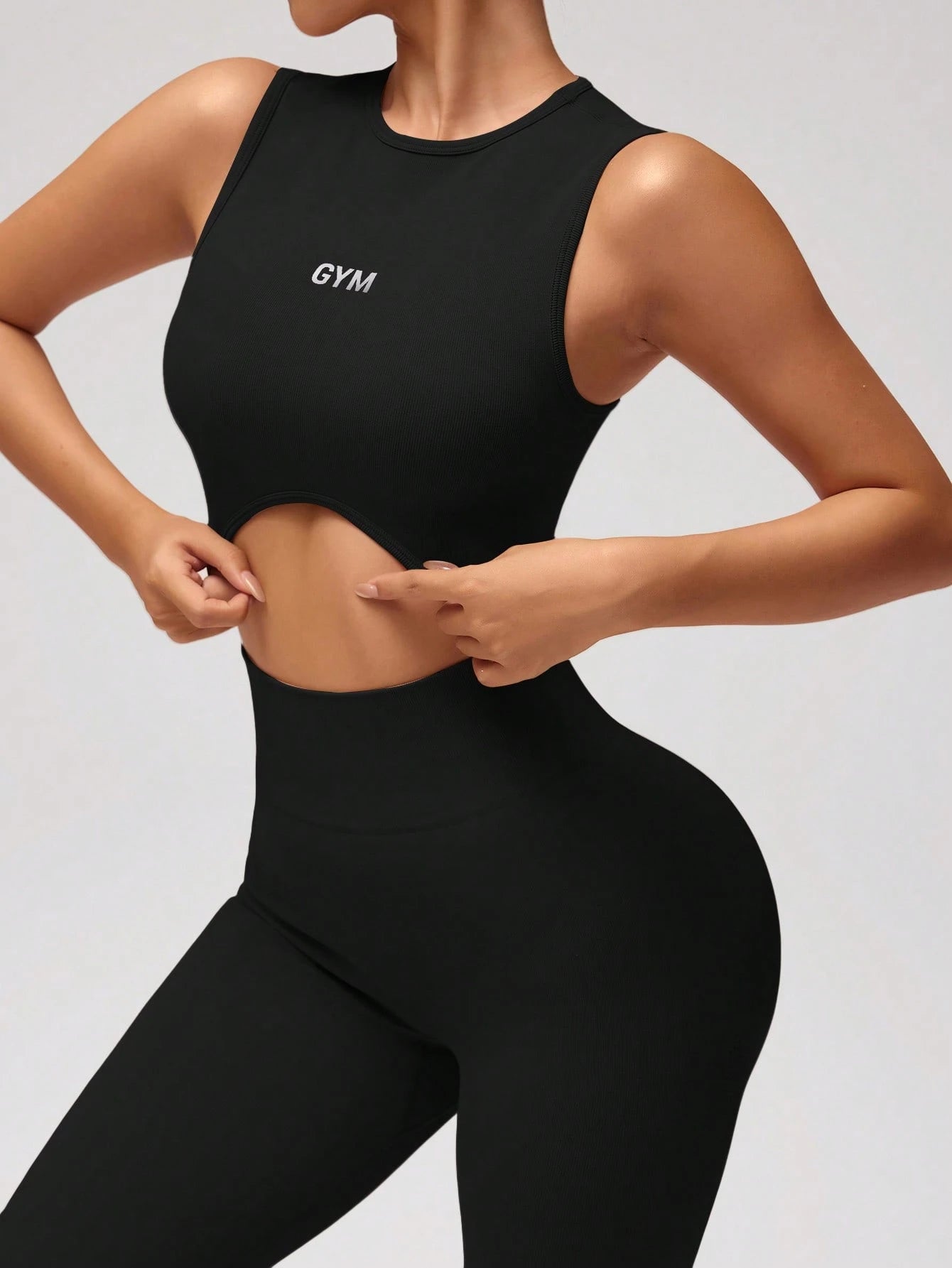 Conjunto de Top Cropped e Legging