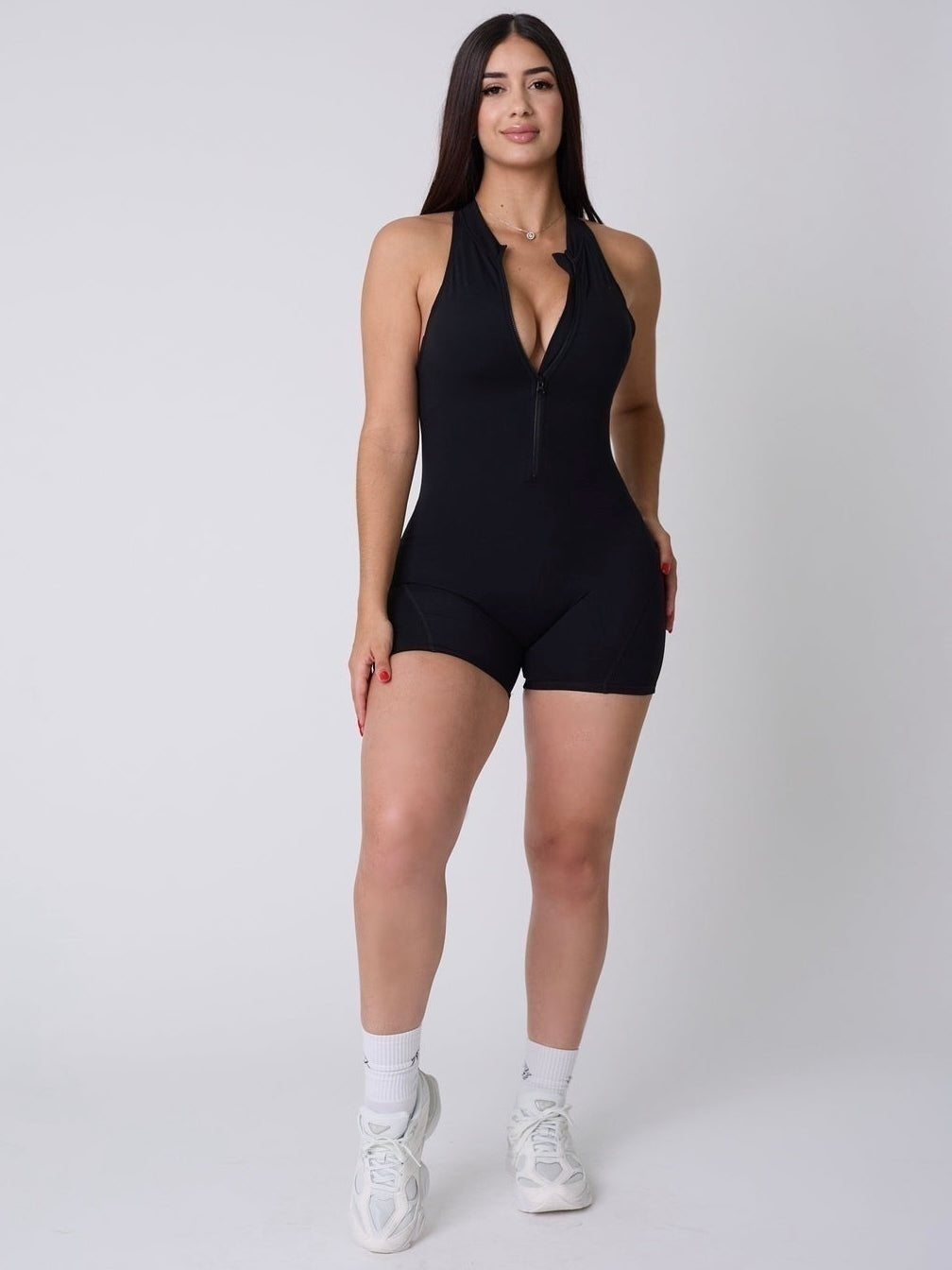 Macaquinho Valentina Zíper Frente Costas Abertas