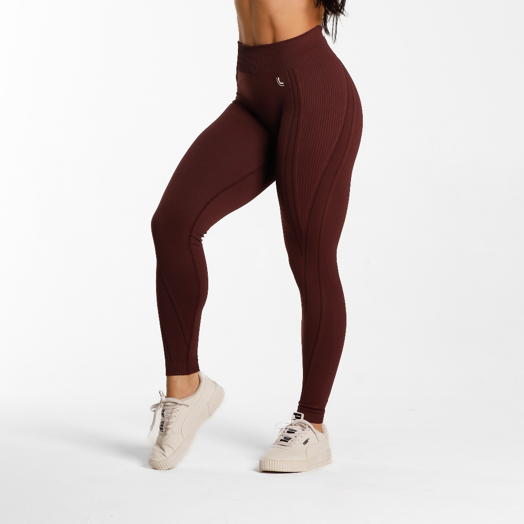Legging Helena Lupo | Cós com Silicone, Compressão Premium e Modelagem Gringa