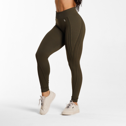 Legging Helena Lupo | Cós com Silicone, Compressão Premium e Modelagem Gringa
