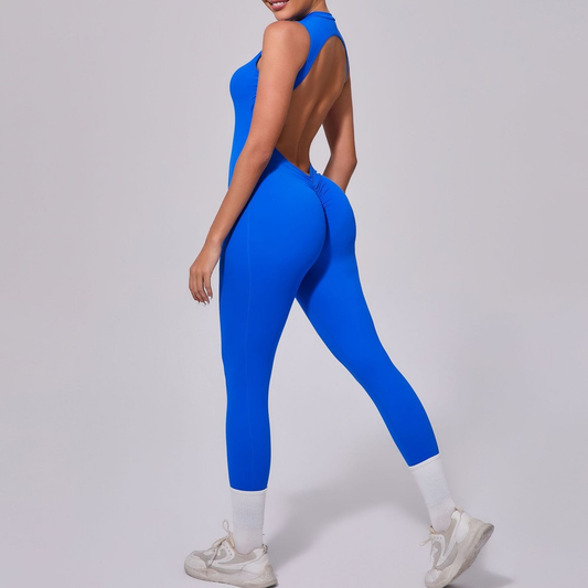 Macacão costa nua- empina bumbum